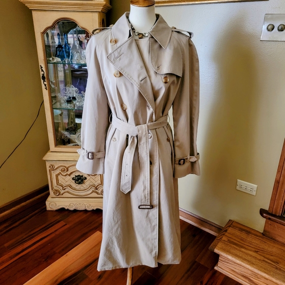 BURBERRYS' |WOMEN'S CLASSIC BEIGE TRENCH